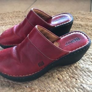 Born RED leather clogs mules 6 AMAZING condition!